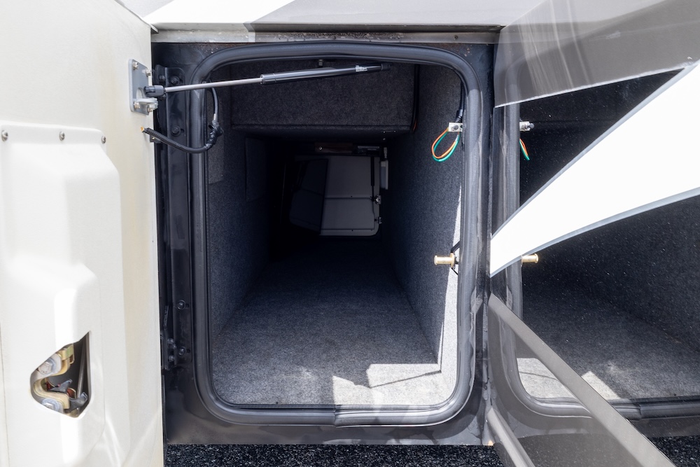 2007 Country CoachFor Sale