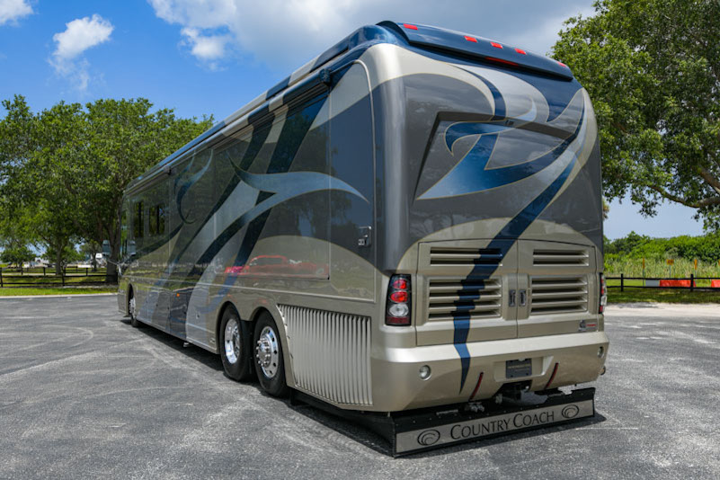 2008 Country Coach Magna For Sale