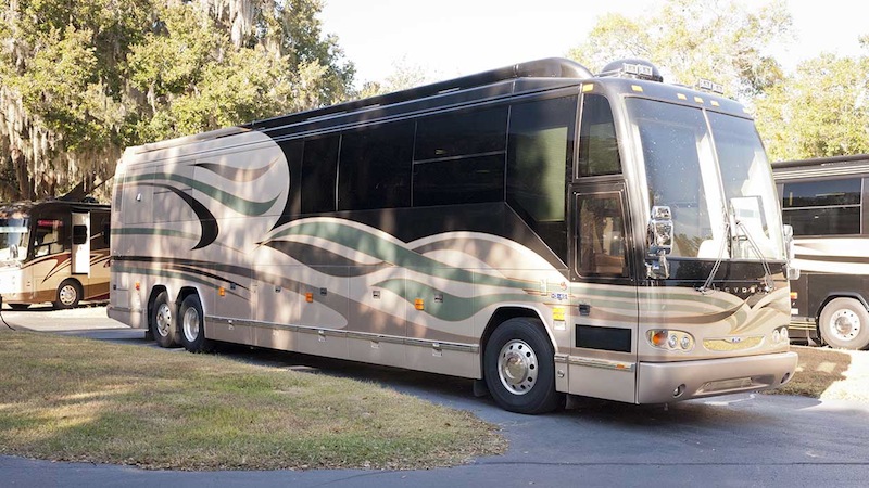 2008 Prevost Parliament H3-45 For Sale