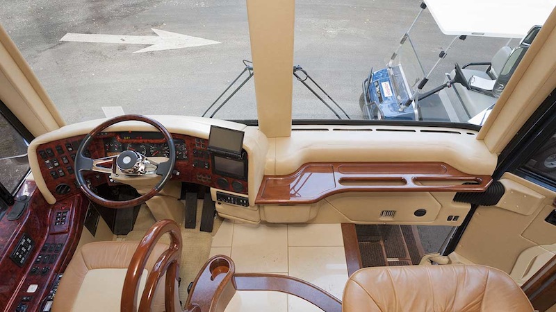 2008 Prevost Parliament H3-45 For Sale