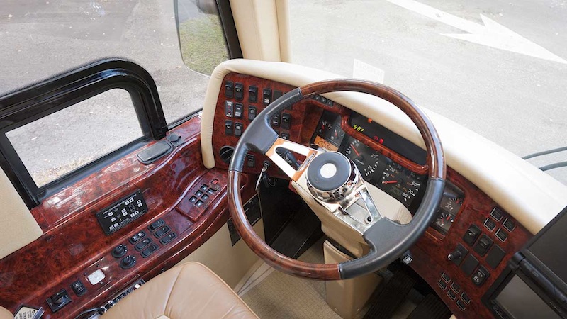 2008 Prevost Parliament H3-45 For Sale