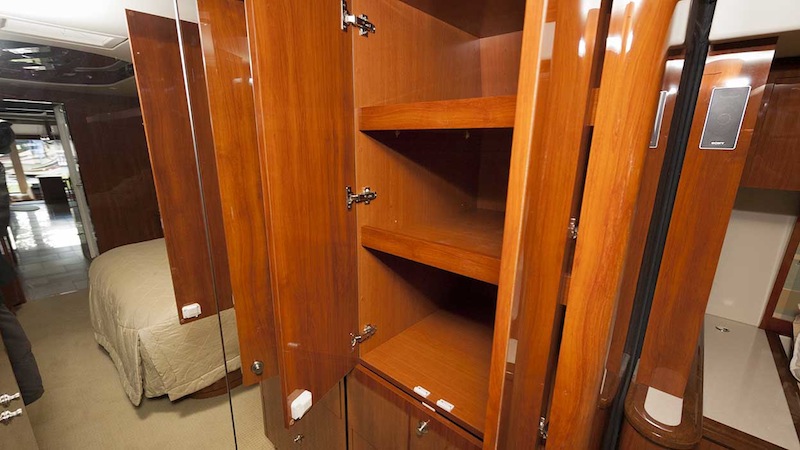 2008 Prevost Parliament H3-45 For Sale