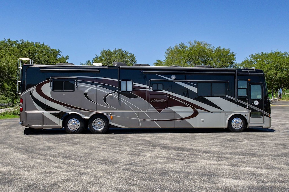 2008 Tiffin Allegro For Sale