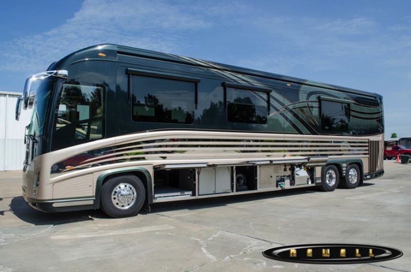 Newell Rv Rear Image 2009 Newell 45Quad Slide # 1275