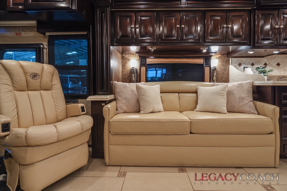 2011 Tiffin Allegro For Sale