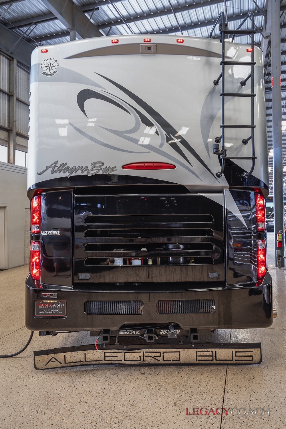 2011 Tiffin Allegro For Sale