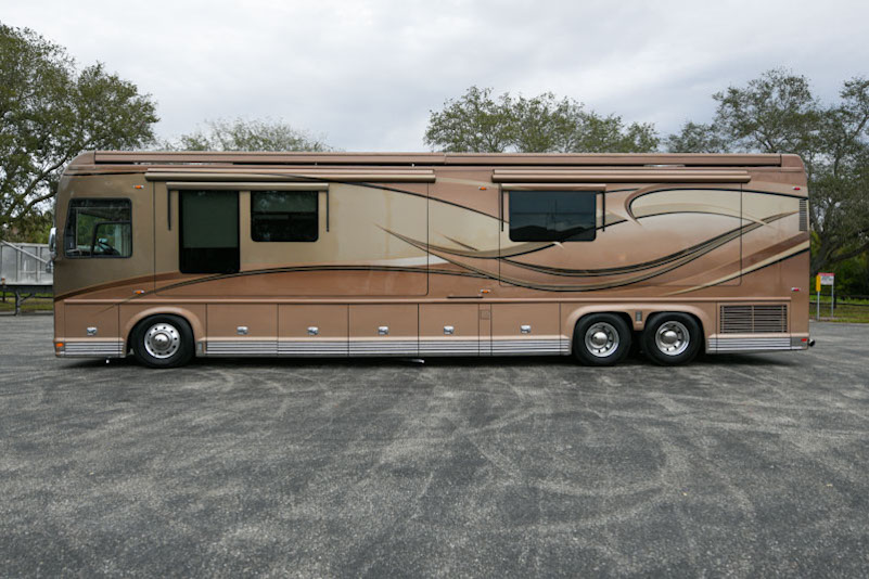 2013 Foretravel For Sale