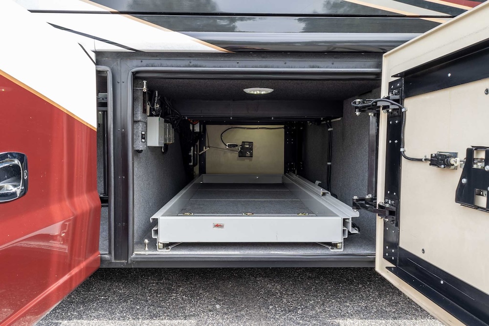 2014 Foretravel For Sale