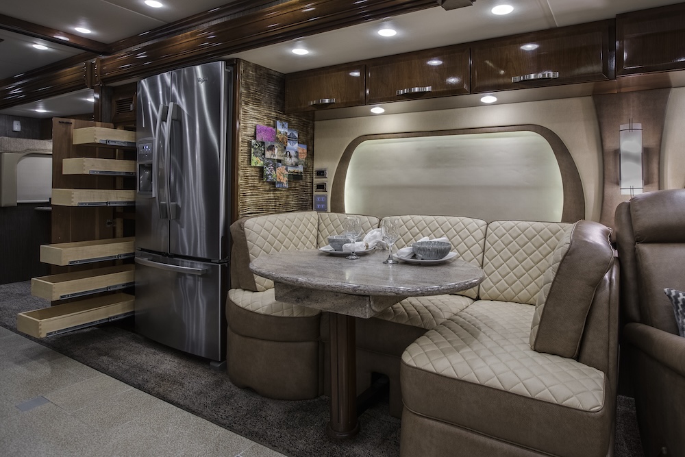 2014 Newmar King Aire 4593 Triple Slide # 100478