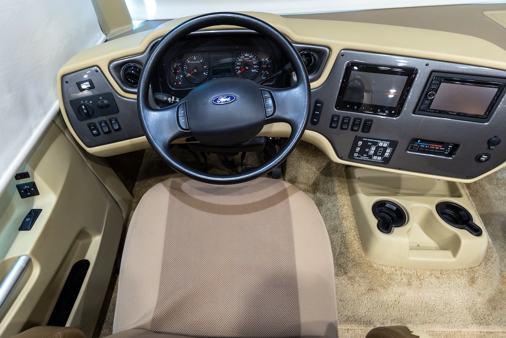2014 Tiffin Allegro For Sale