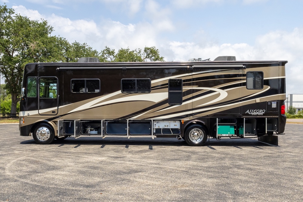 2014 Tiffin Allegro For Sale