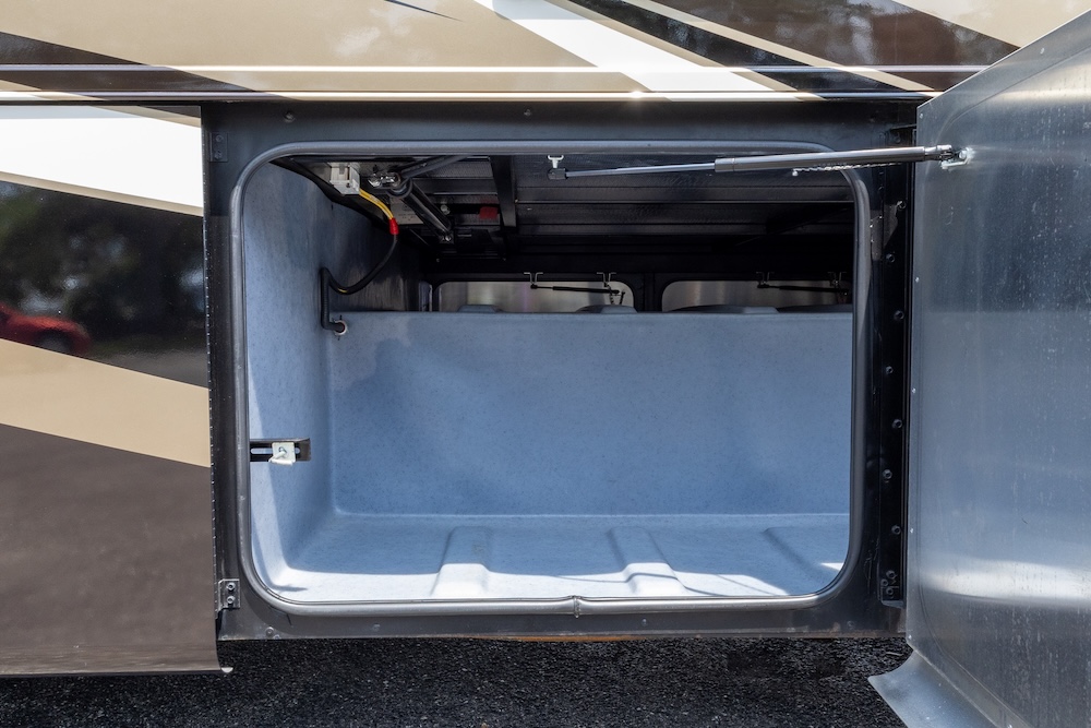 2014 Tiffin Allegro For Sale