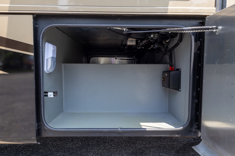 2014 Tiffin Allegro For Sale