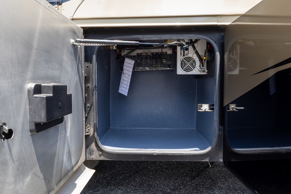 2014 Tiffin Allegro For Sale