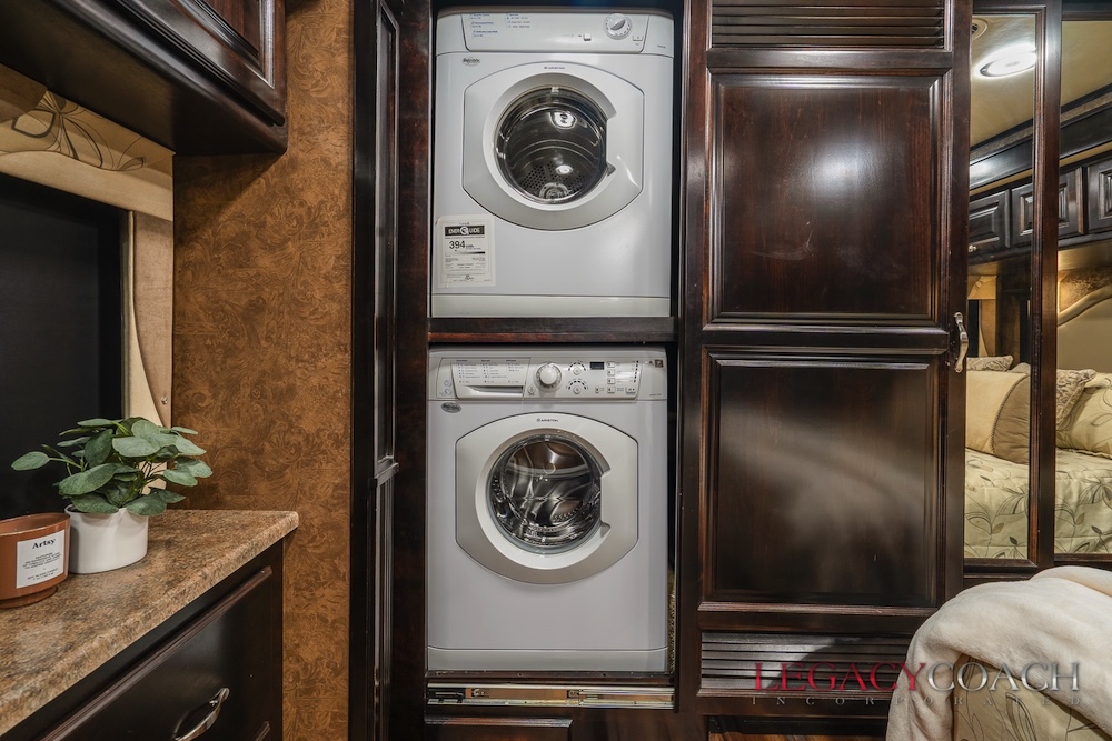 2015 Tiffin Allegro Red For Sale