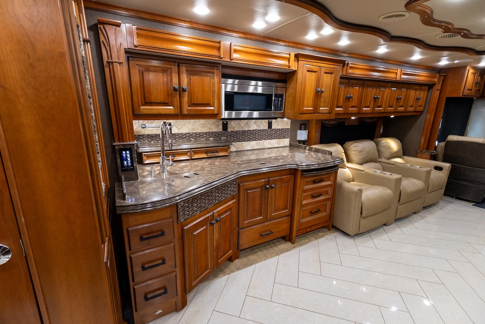 2016 Tiffin For Sale