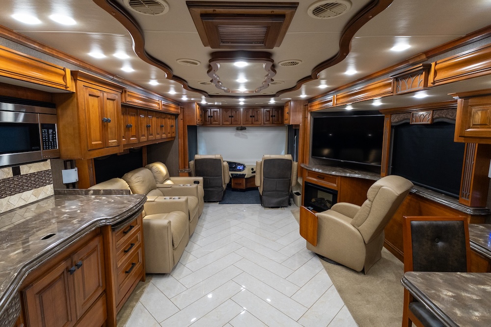 2016 Tiffin For Sale