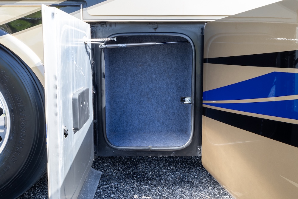 2016 Tiffin For Sale