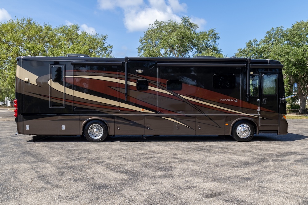 2017 Newmar Ventana  For Sale