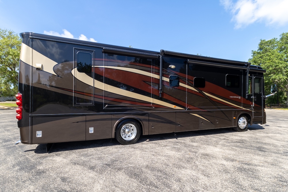 2017 Newmar Ventana  For Sale