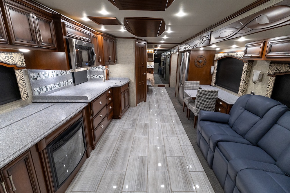 2017 Newmar Ventana  For Sale