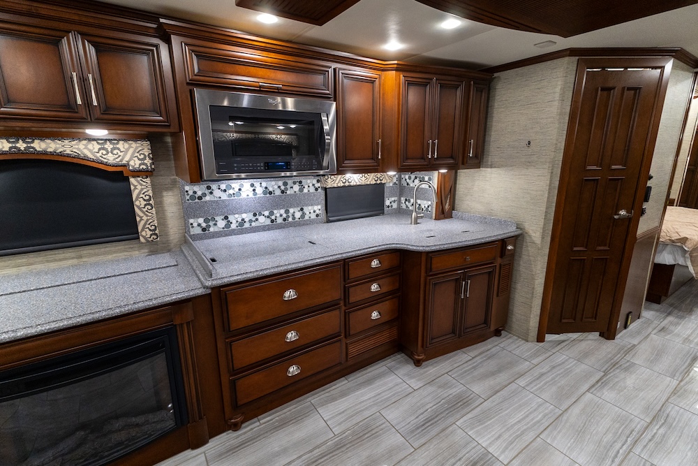 2017 Newmar Ventana  For Sale