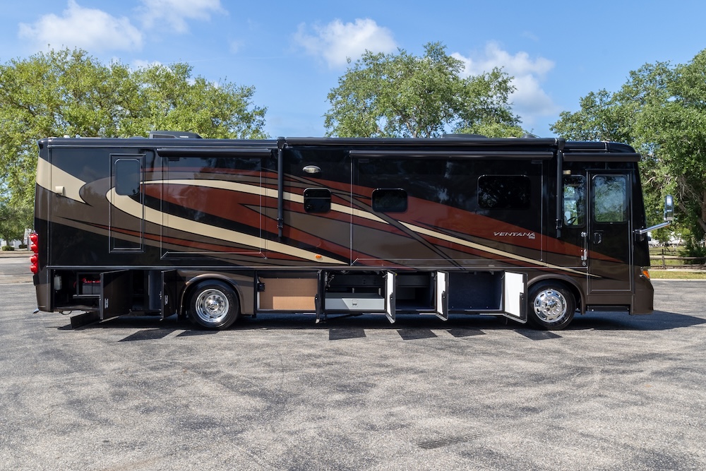 2017 Newmar Ventana  For Sale