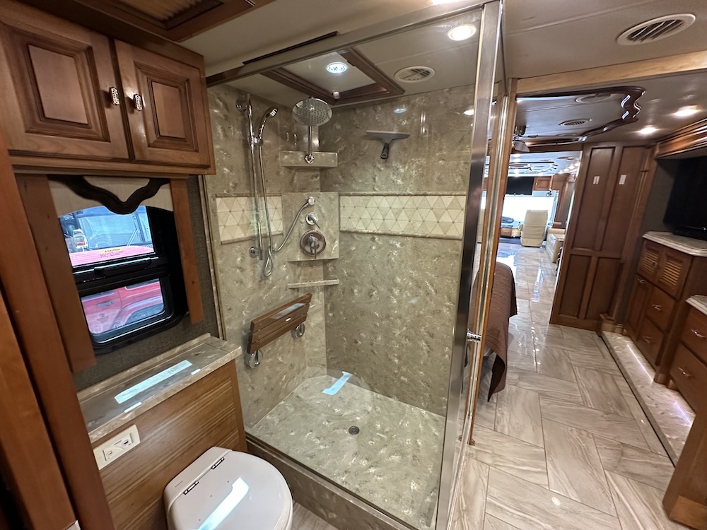 2017 Tiffin Allegro For Sale