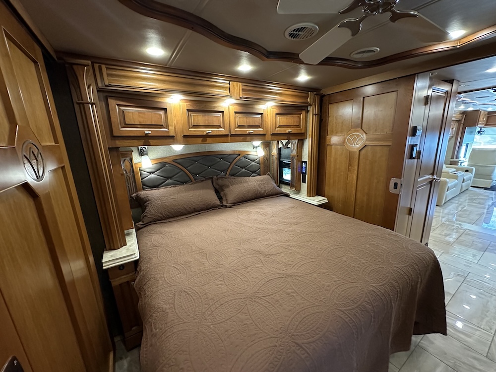 2017 Tiffin Allegro For Sale