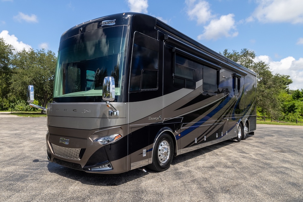 2018 Newmar Essex For Sale