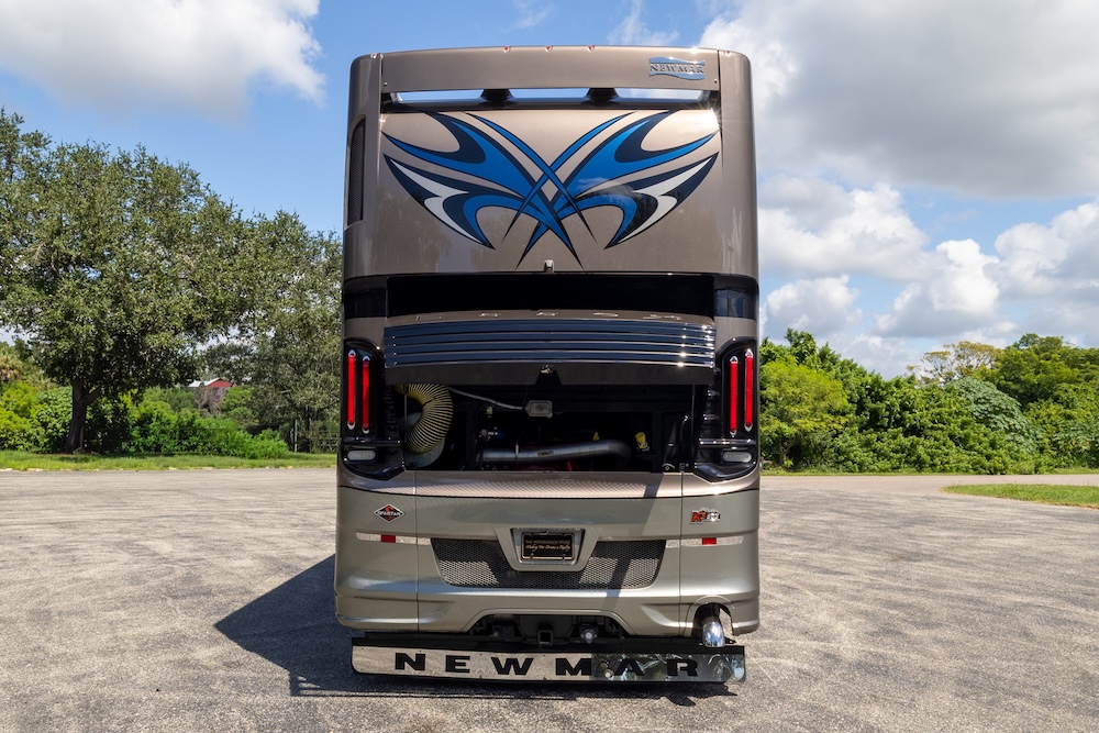 2018 Newmar Essex For Sale
