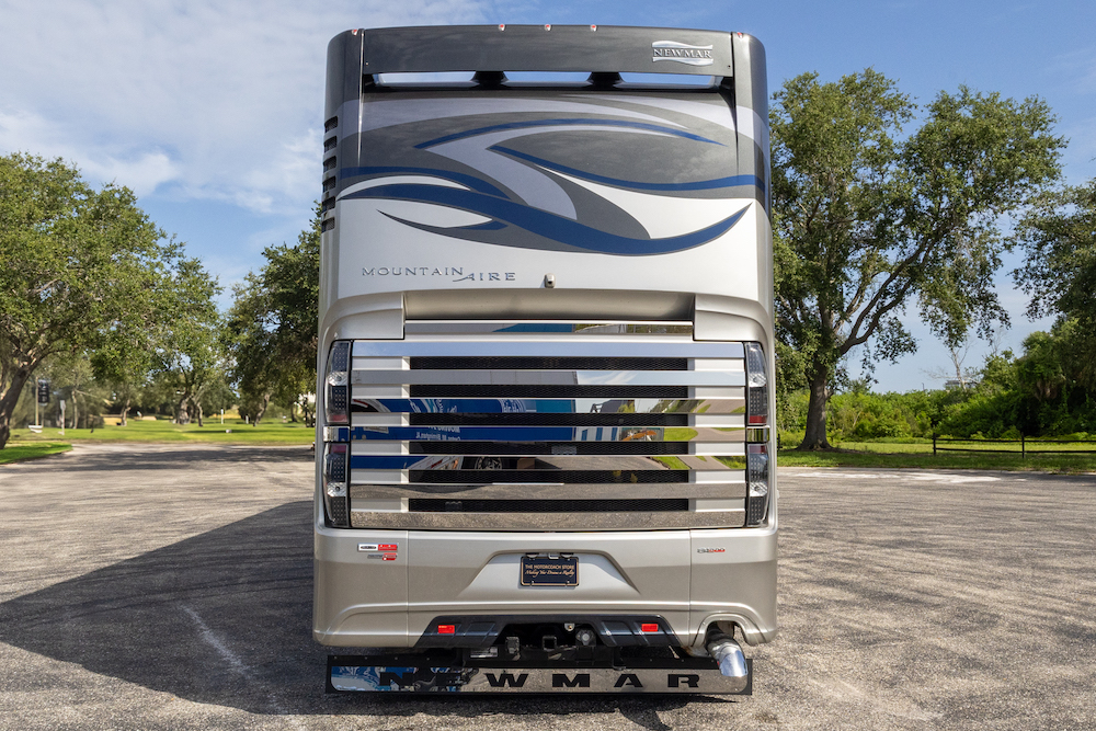 2019 Mountain Aire For Sale