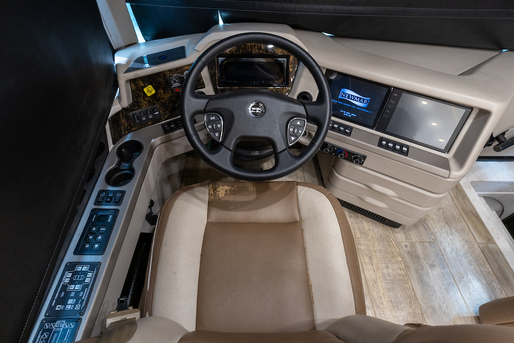2019 Mountain Aire For Sale
