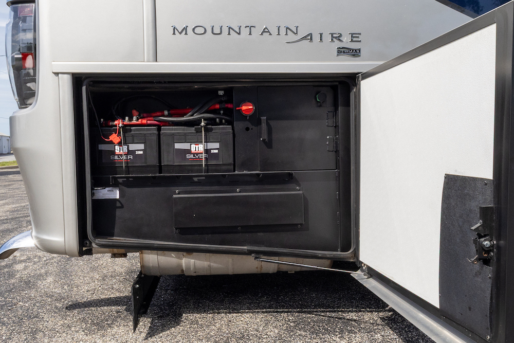 2019 Mountain Aire For Sale
