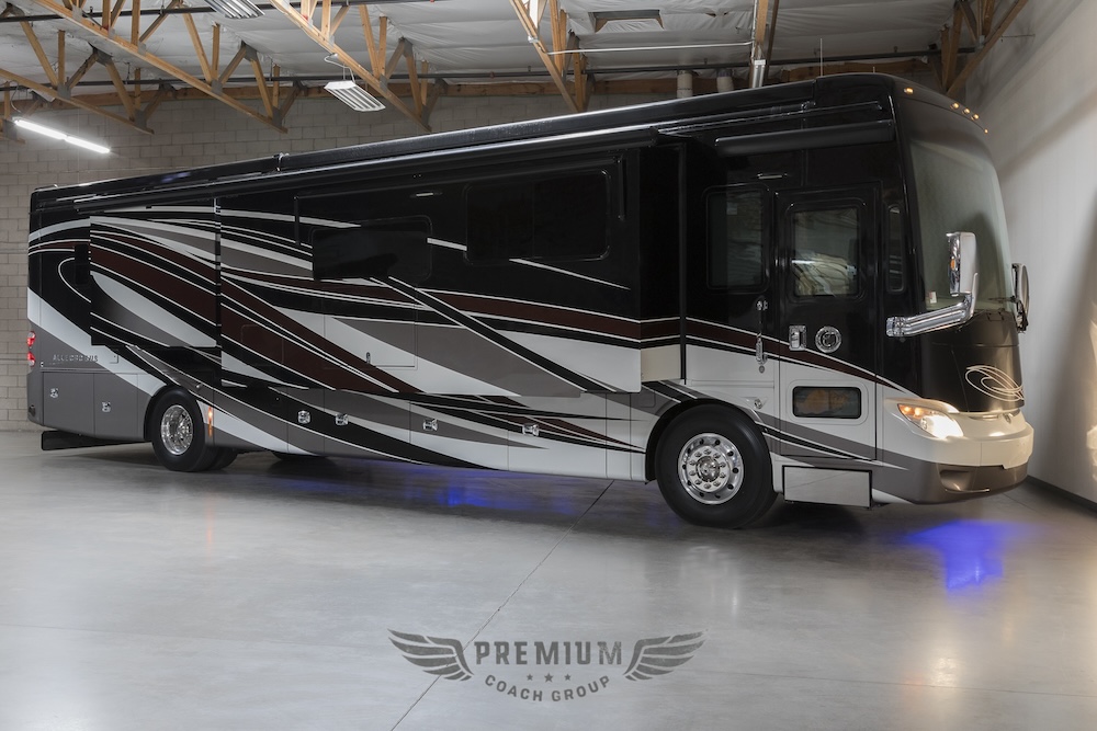 2019 Tiffin Allegro  For Sale