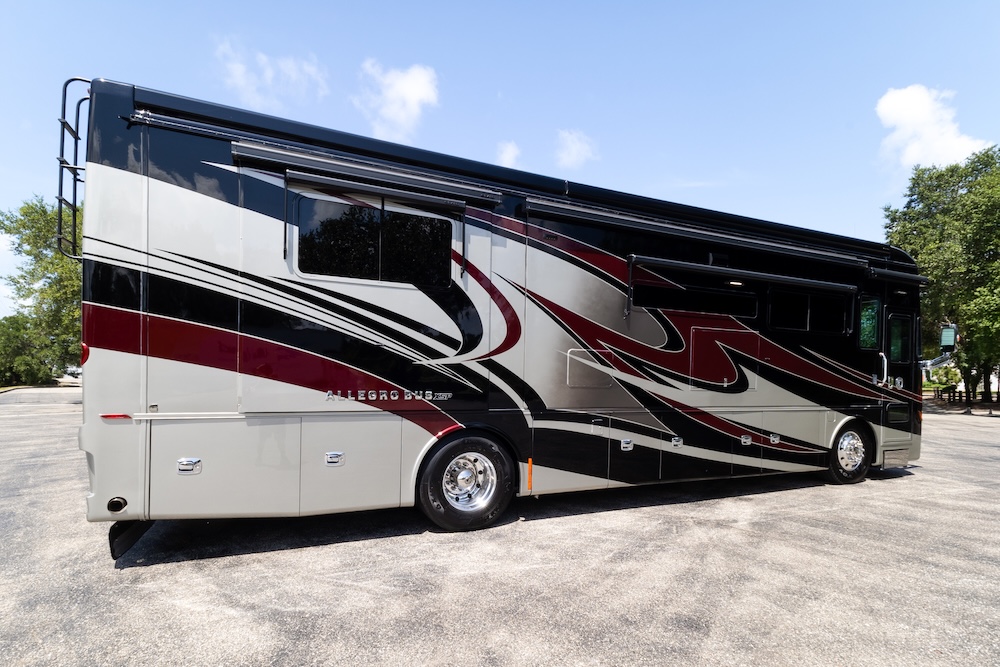 2019 Tiffin Allegro For Sale
