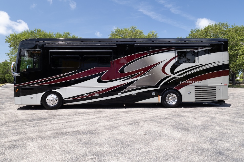 2019 Tiffin Allegro For Sale