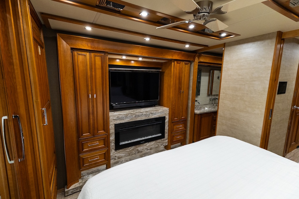 2019 Tiffin Allegro For Sale
