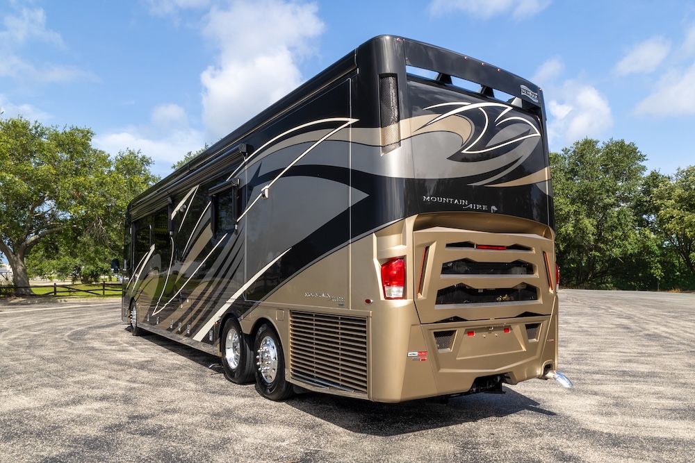 2020 Mountain Aire For Sale