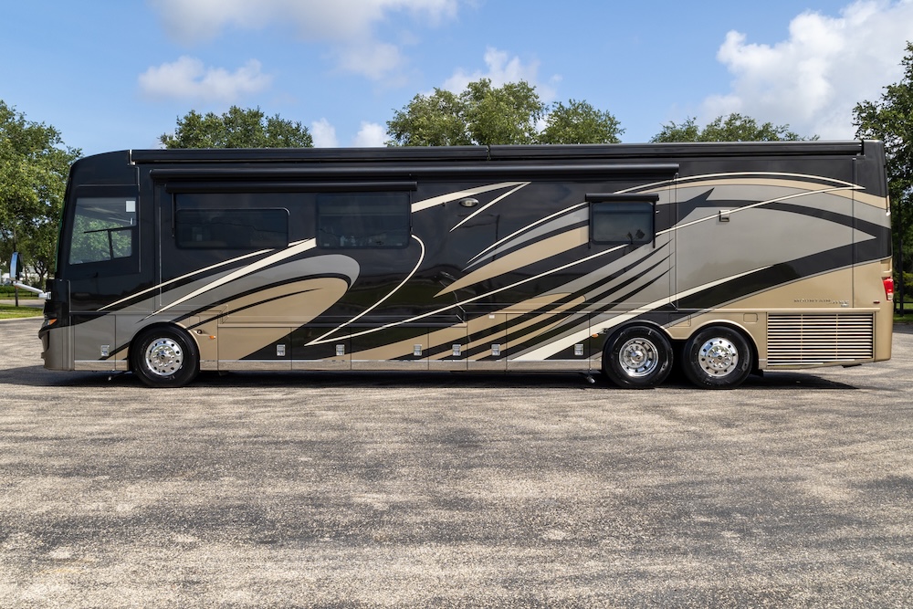 2020 Mountain Aire For Sale