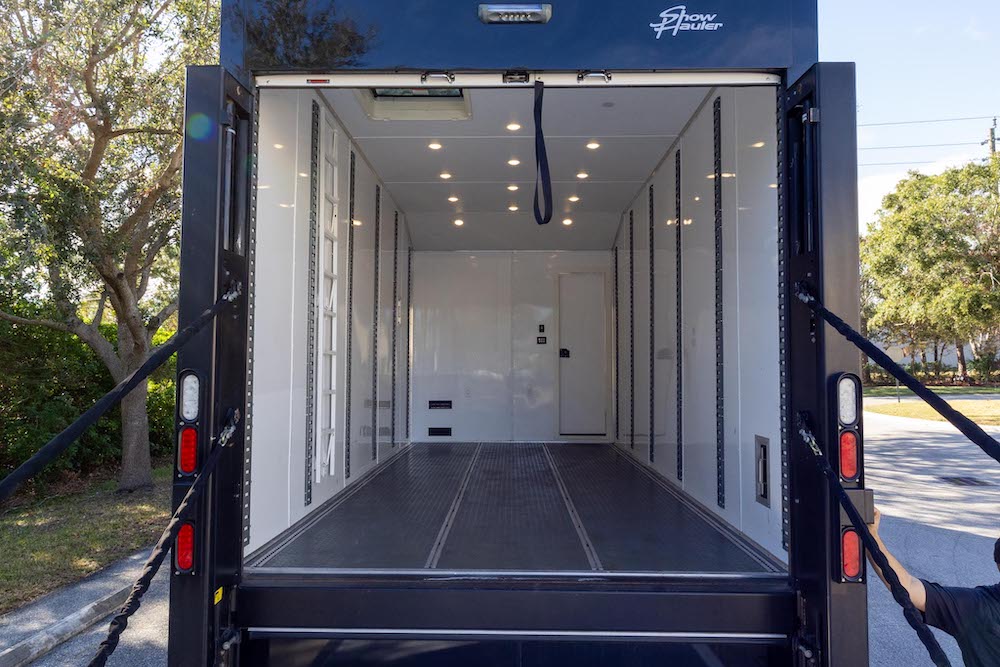 2020 Show Hauler  For Sale