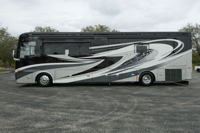 2020 Tiffin Allegro For Sale