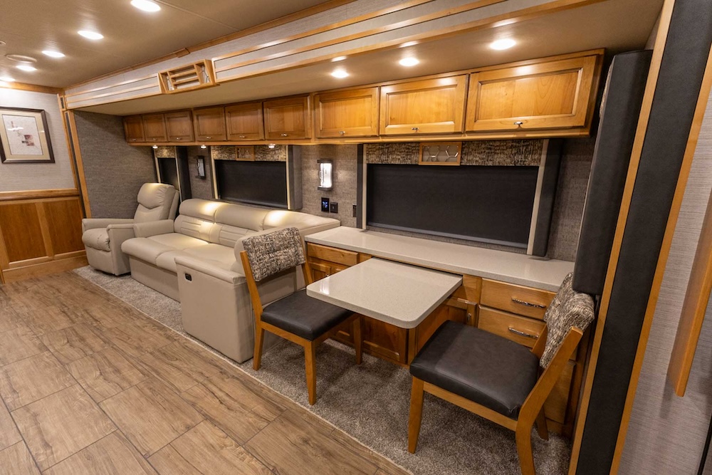 2020 Tiffin  For Sale