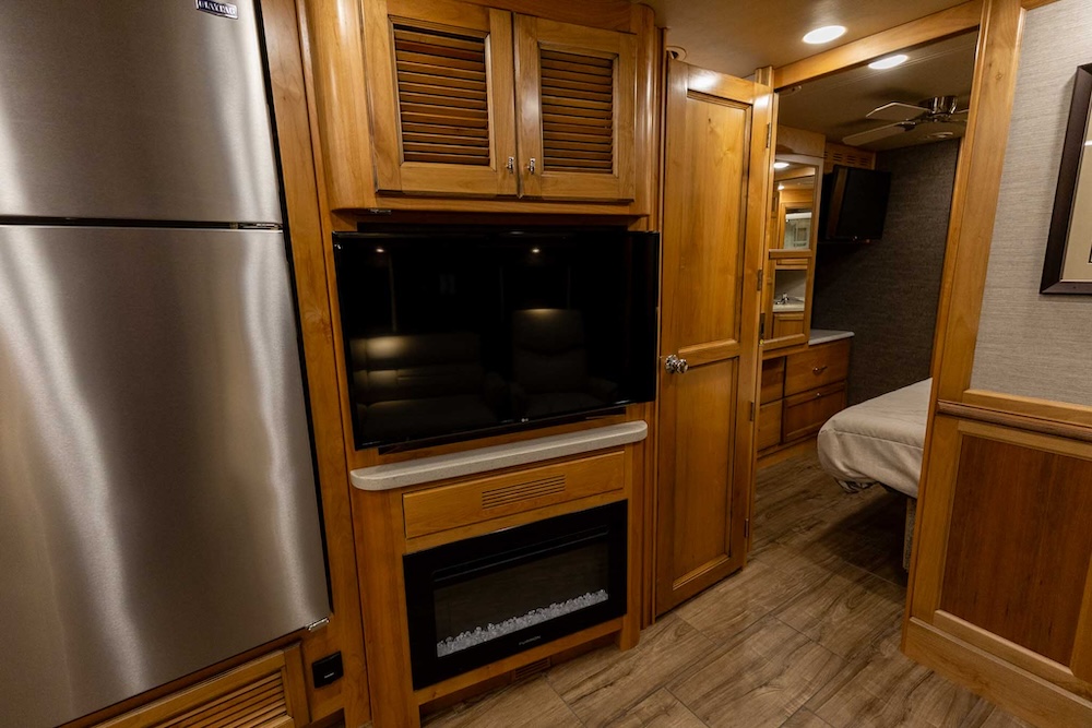 2020 Tiffin  For Sale