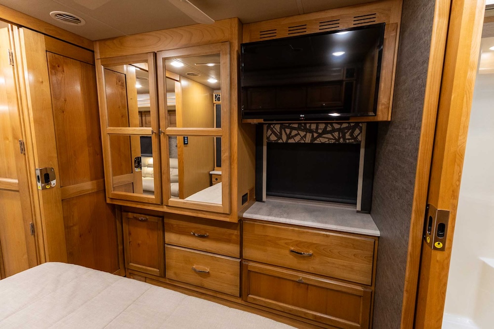 2020 Tiffin  For Sale