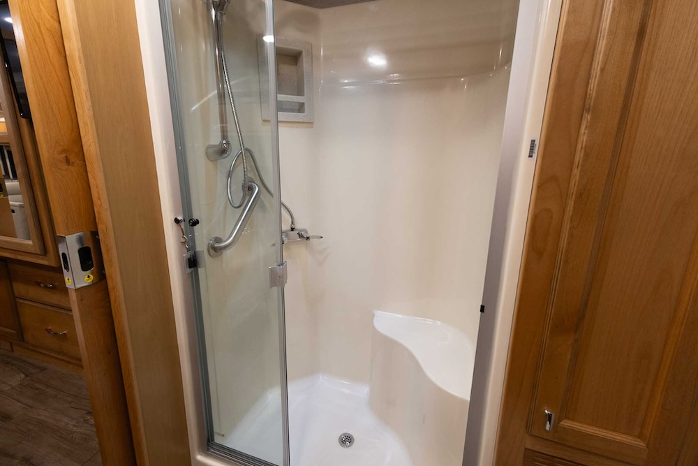 2020 Tiffin  For Sale