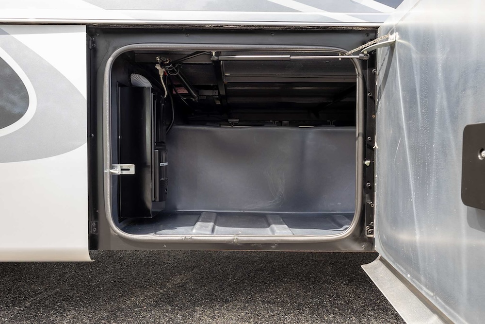 2020 Tiffin  For Sale