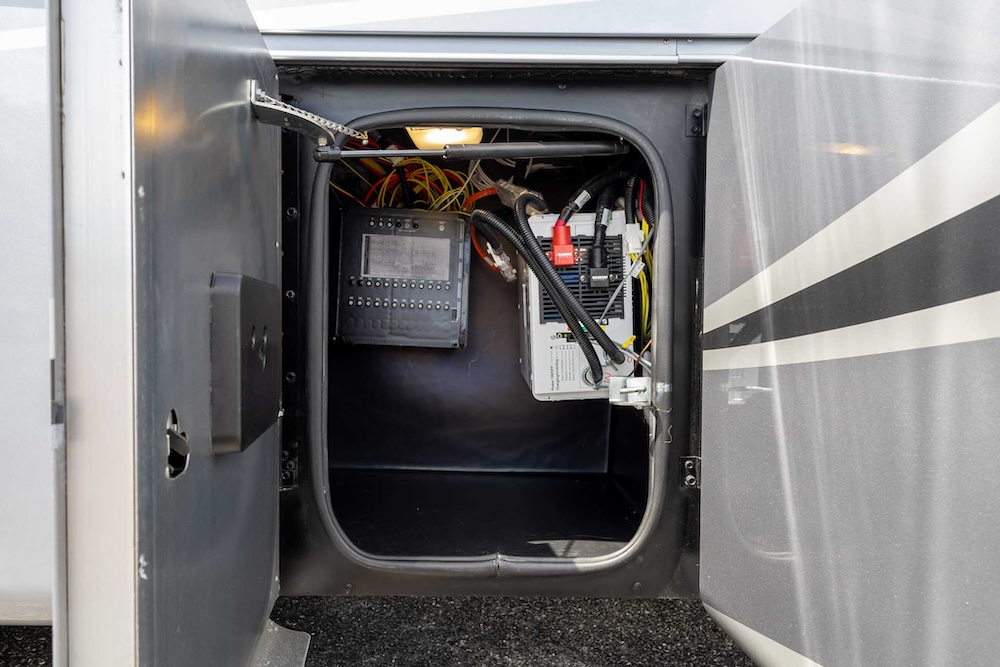 2020 Tiffin  For Sale