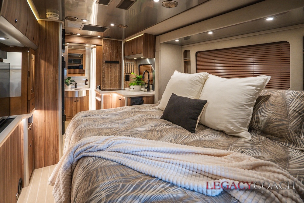 2021 Airstream Atlas For Sale