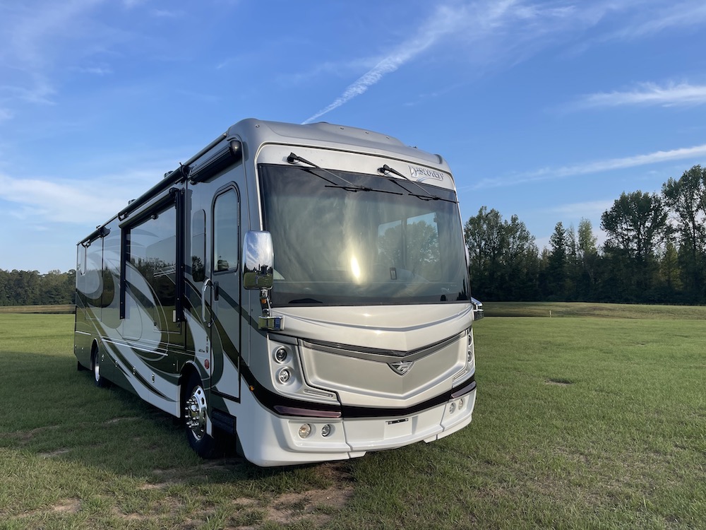 2021 Fleetwood Discovery For Sale